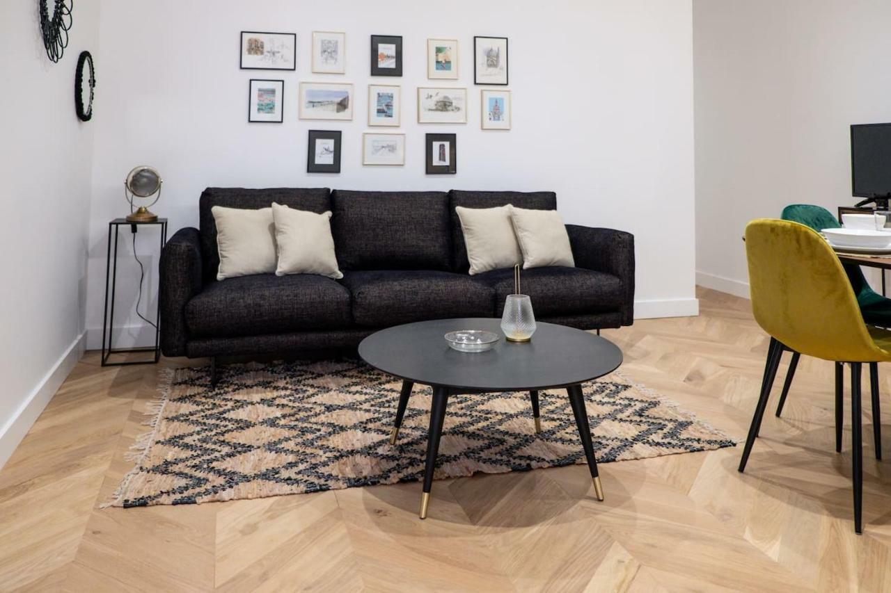 Hypercentre Charmant 2 Chambres Au Calme Avec Joli Patio Privatif Nantes Dış mekan fotoğraf